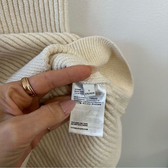 TOTEME Ribbed-Knit Cotton-Blend Bouclé Tank Top - Picture 6 of 8